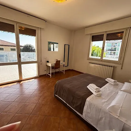 Apartment La Terrazza Sul Mare Marina di Massa